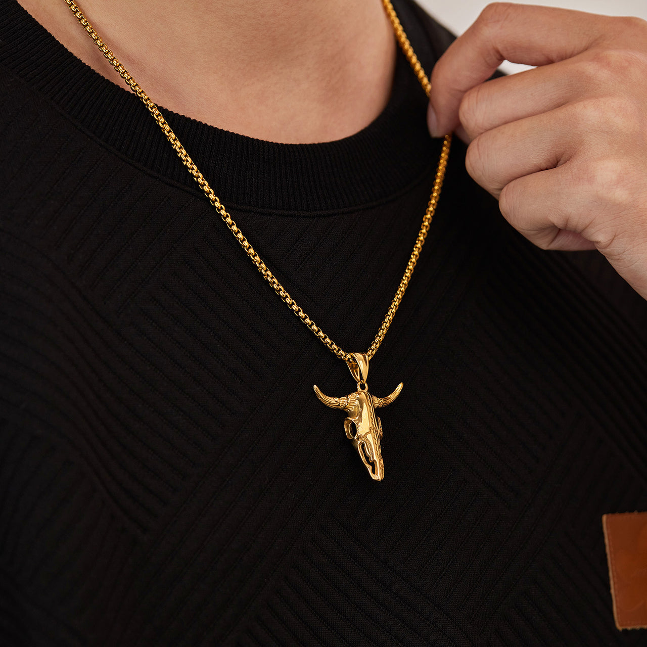 Southern Cow Skull Street Necklace