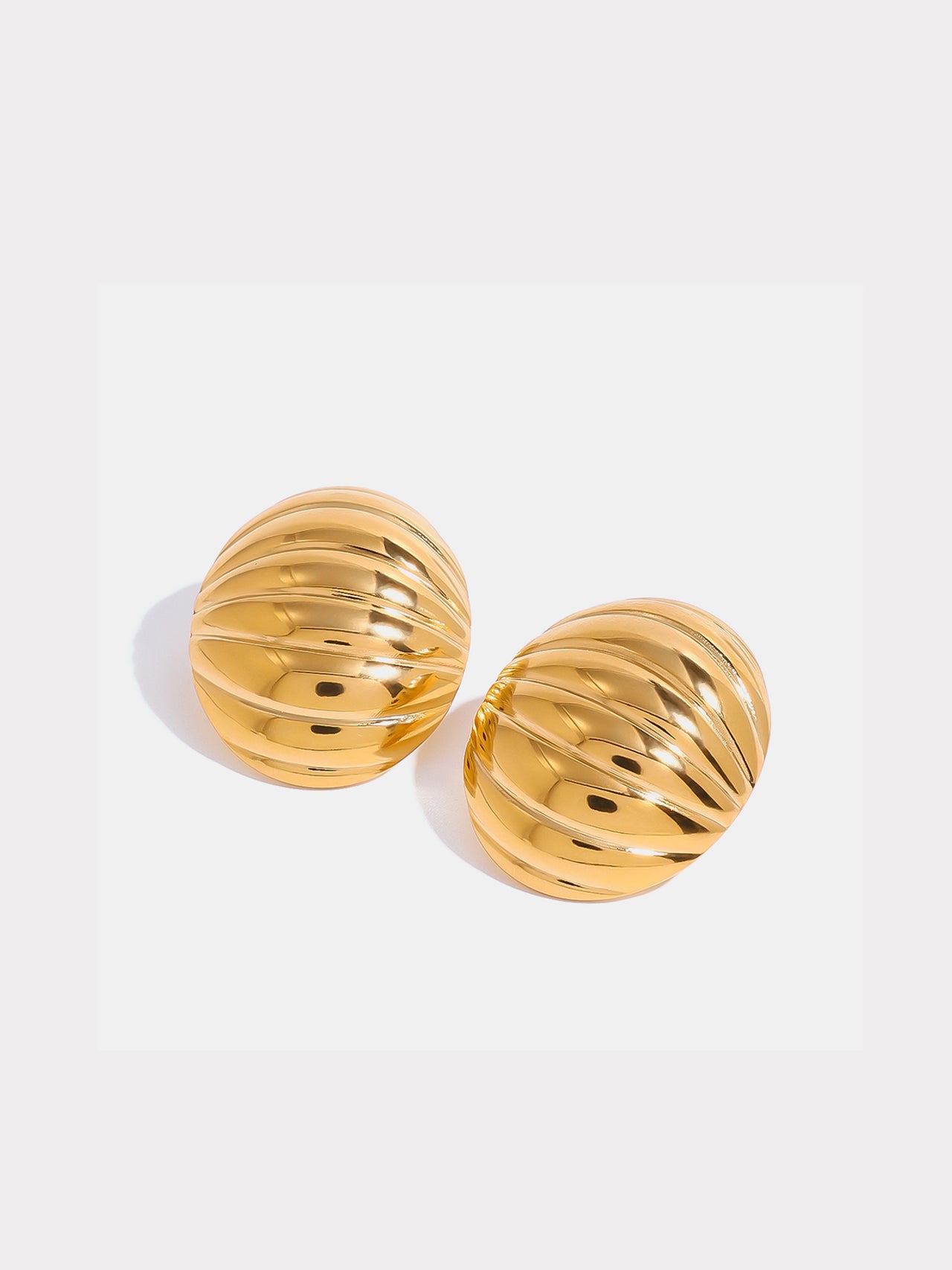 Gold Ribbed Earrings