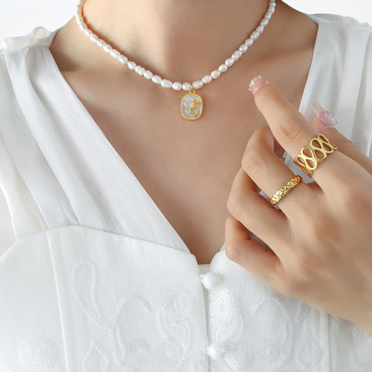 Farrow Freshwater Pearl Necklace